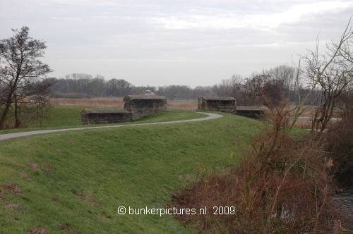 © bunkerpictures - Type German tank wall